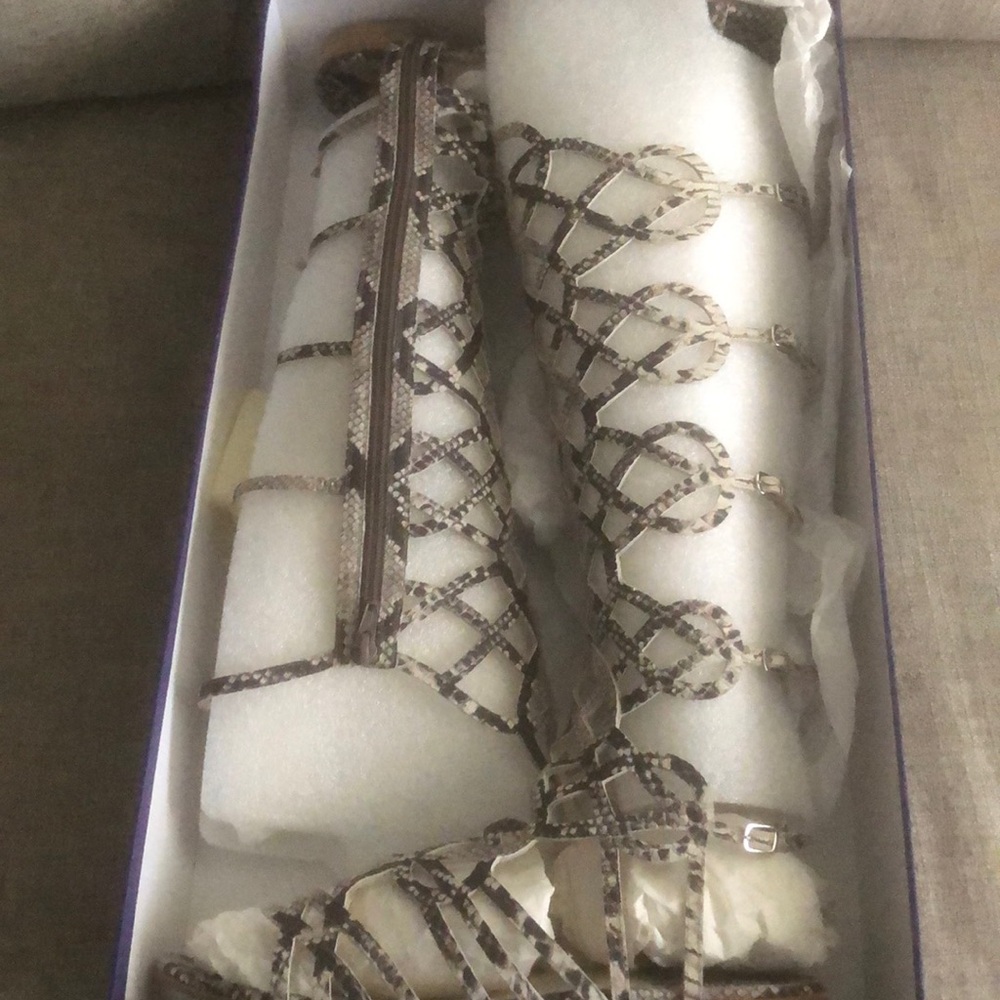 animal print sandals, size 10